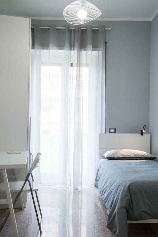 Villa Enjoy Porta Furba à Rome Extérieur photo